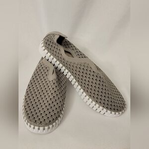 Ilse Jacobsen Tulip Slip-Ons Size 7.5-8